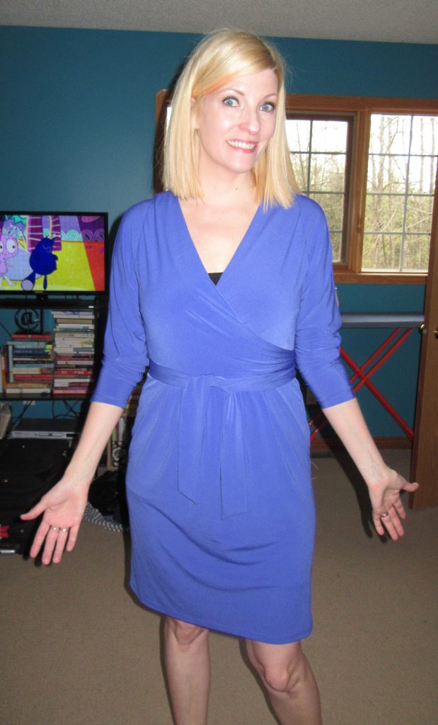 Case in point, this Tahari dress with pockets I scored for $3.50 from Goodwill...